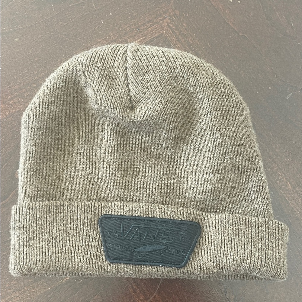 Vans Knit Beanie w/Logo Patch. One size fits all.